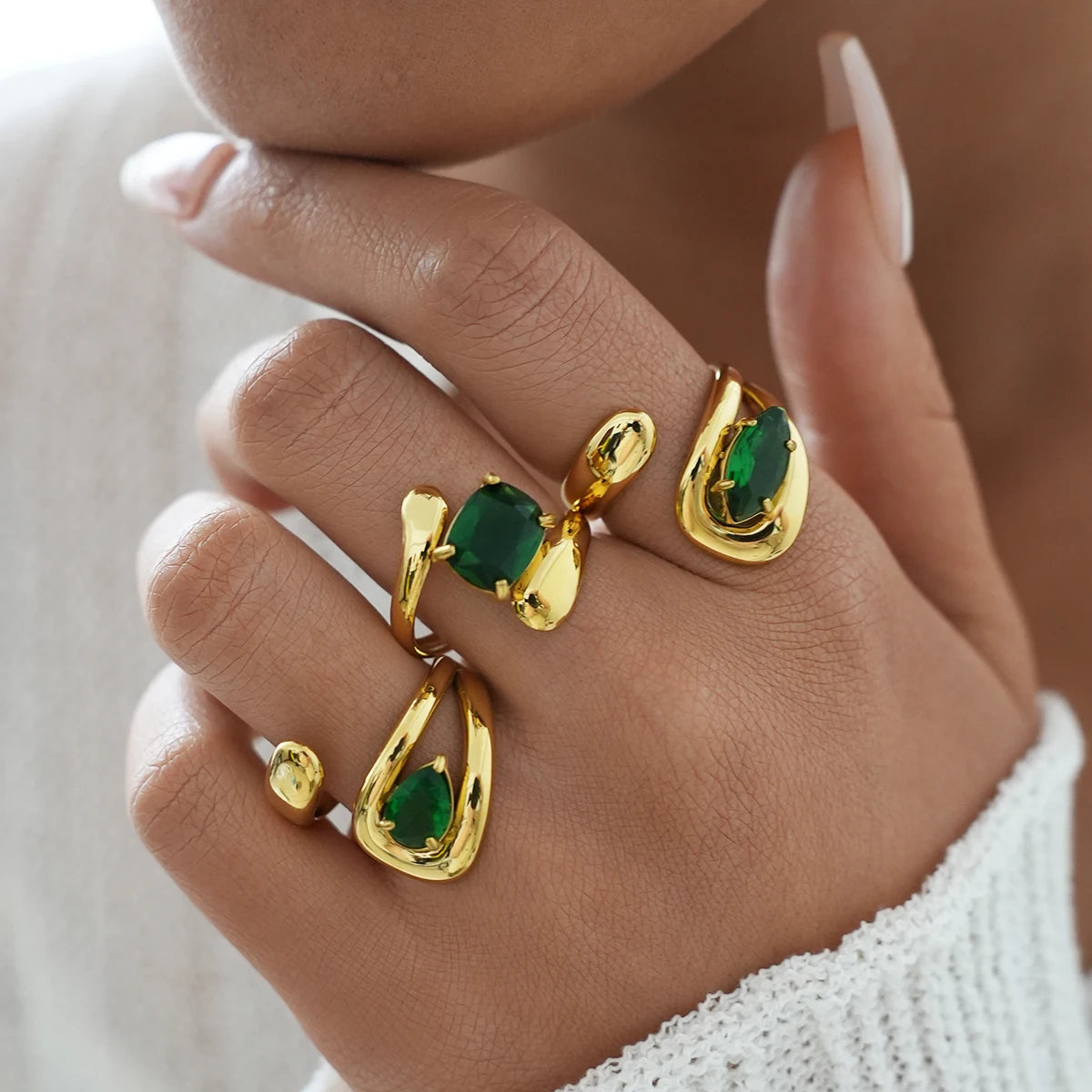 Anillo Wrap Zirconia Green Gold