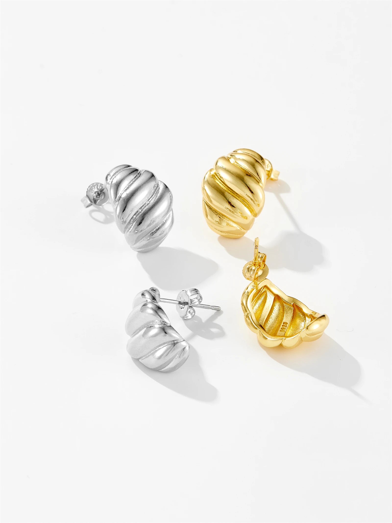 Pendientes Croissant Huggies S925