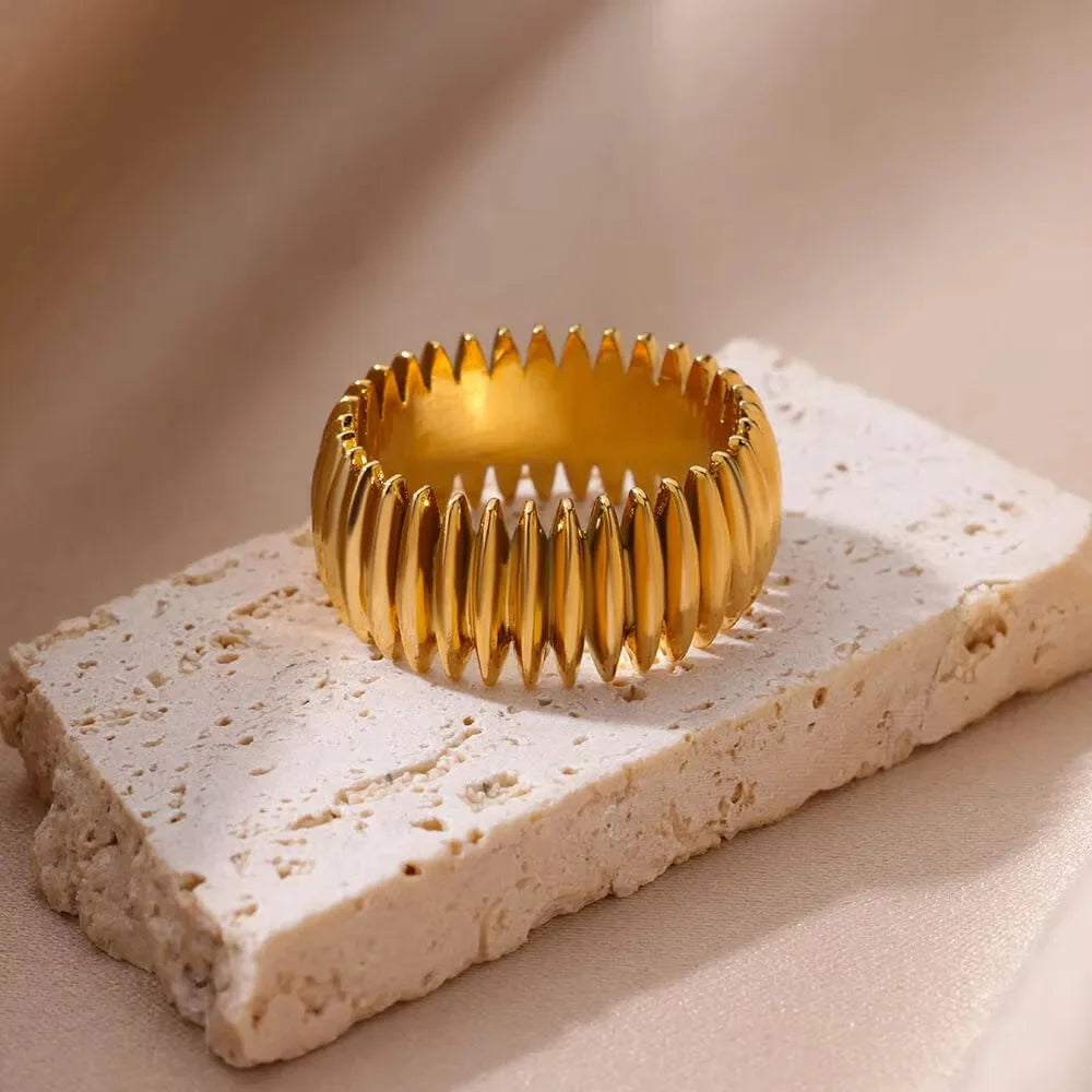 Anillo Texturizado Retro