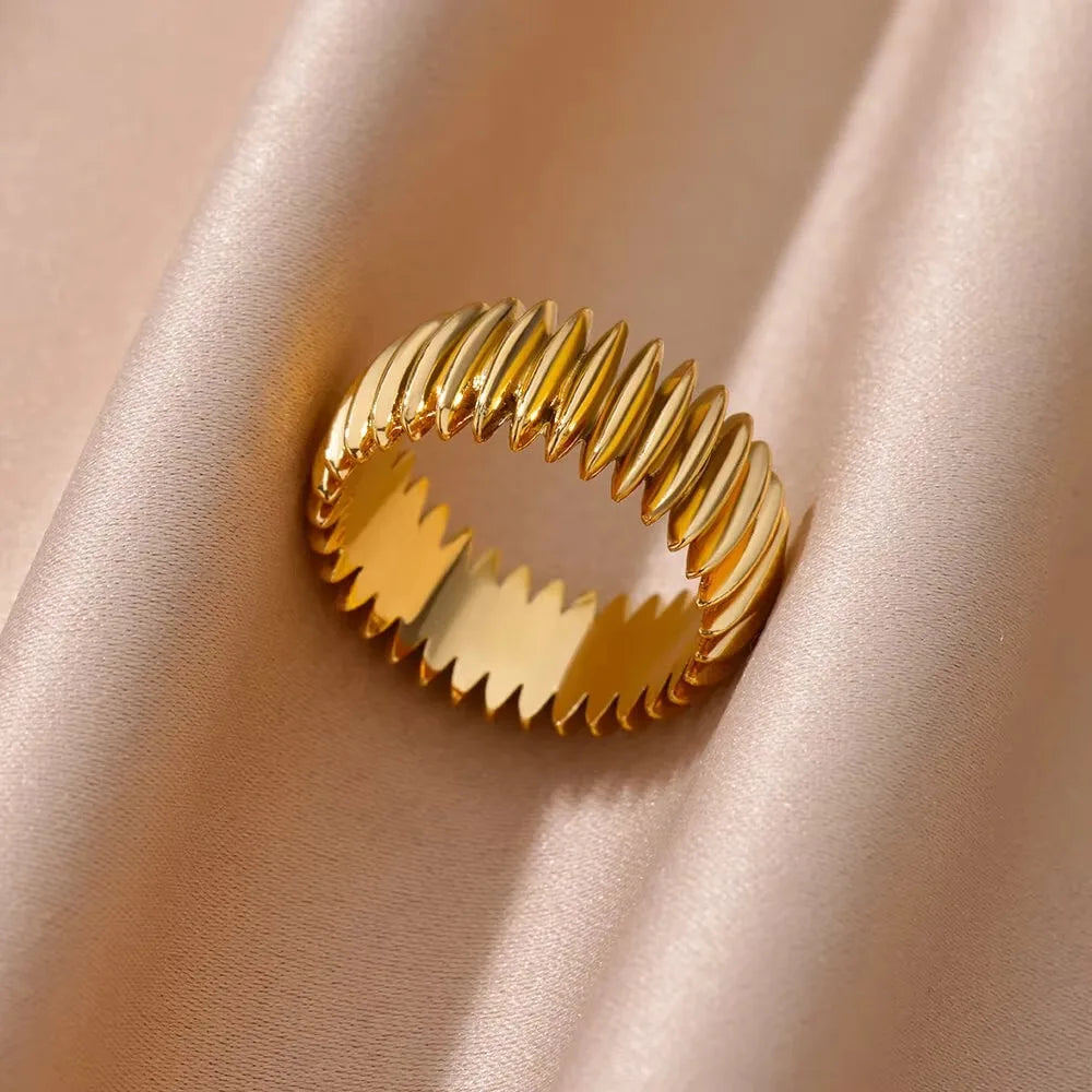 Anillo Texturizado Retro