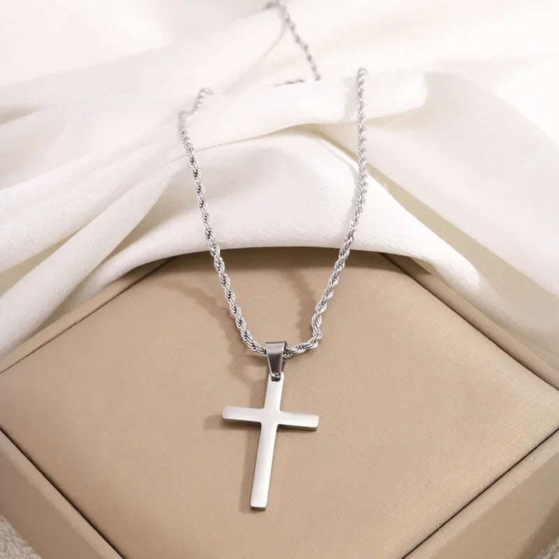 Collar Cross Minimal Rope Chain